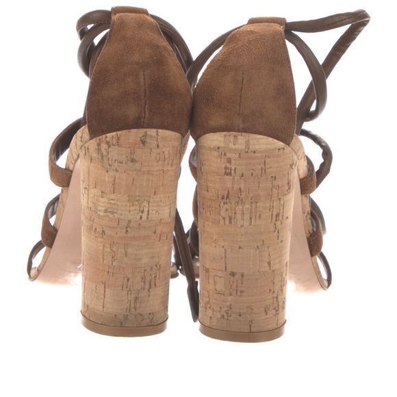 Gianvito Rossi Brown Suede Sandals Size 7 - 37 pre-loved - Picture 2 of 6